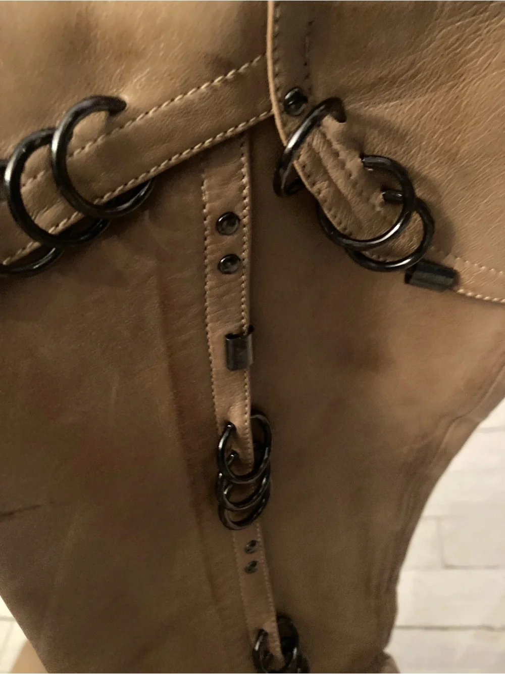 Women’s Tan Pointed-Toe Leather Boots Made in Spain - Picture 4 of 8